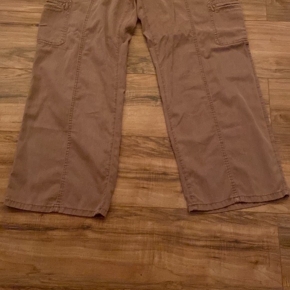 NWT Maurice’s wide leg cargo pants 12short - Picture 3 of 9